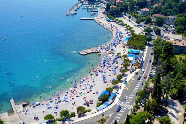 Apartments Miro Ičići Esterno foto