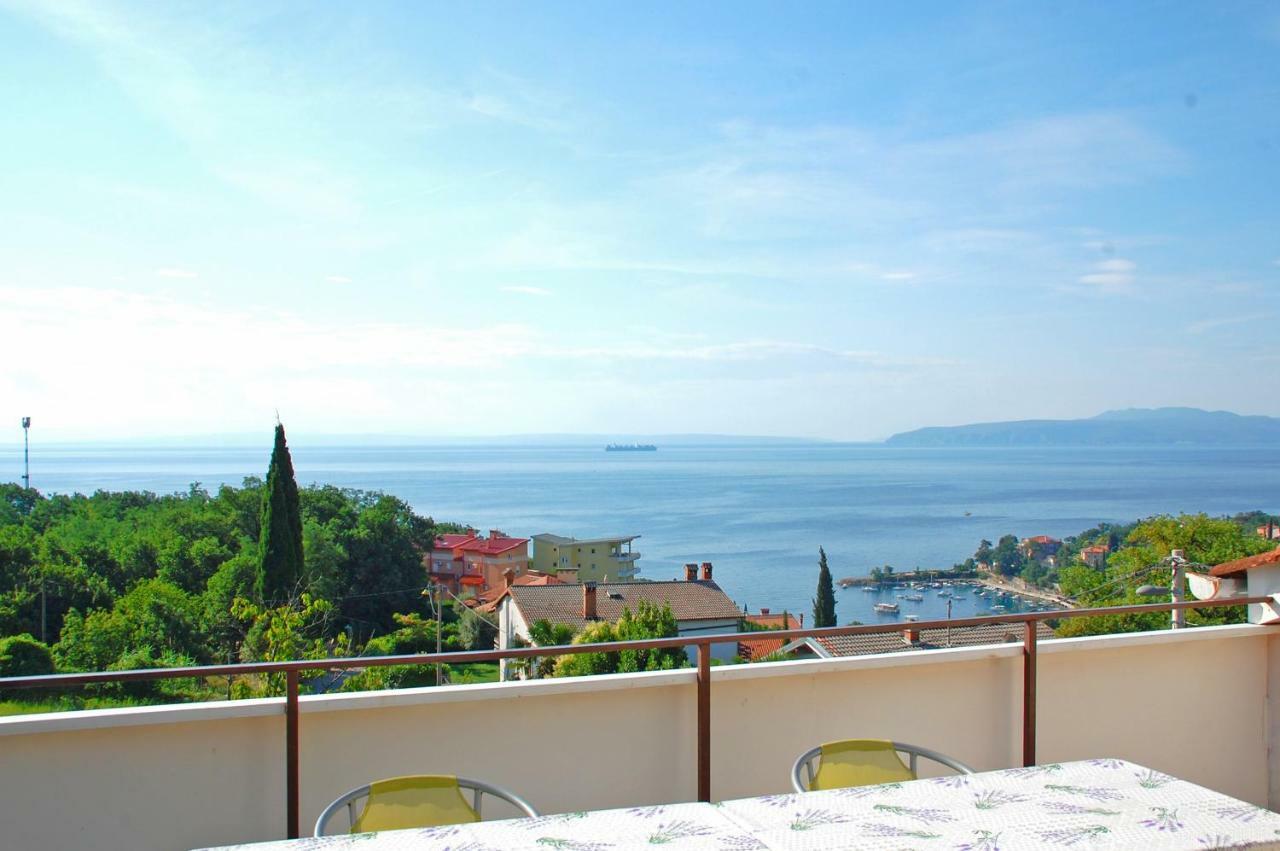 Apartments Miro Ičići Esterno foto